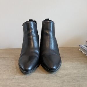 Black Steve Madden Ankle Boots Size 8.5